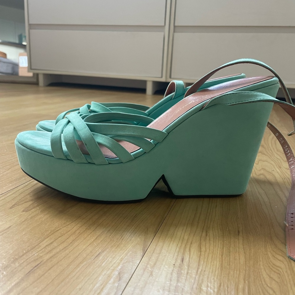 Robert Clergerie platform (very little wear, nearly new)